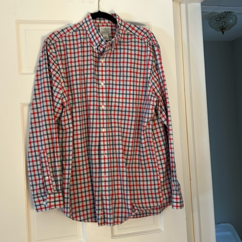 LL BEAN Button Down Shirt